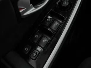 SsangYong  13