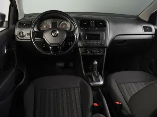 Volkswagen  6