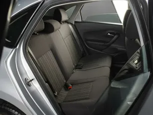 Volkswagen  9