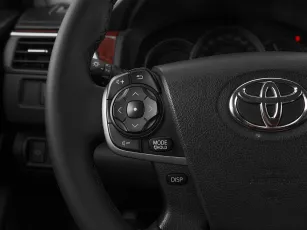 Toyota  11