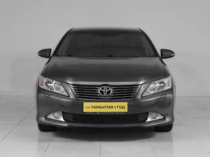 Toyota  2