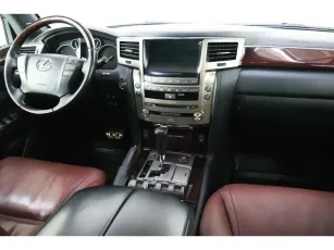 Lexus  10