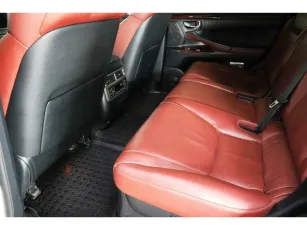 Lexus  13