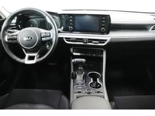 Kia  11