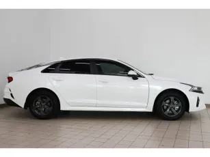 Kia  3