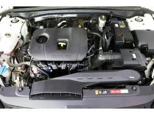 Kia  9