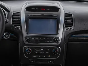 Kia  14
