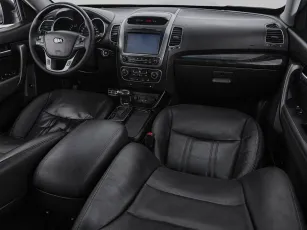 Kia  8