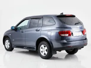 SsangYong  4