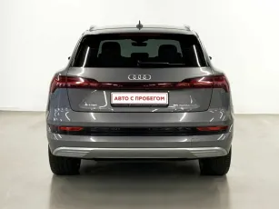 Audi  4