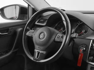 Volkswagen  10