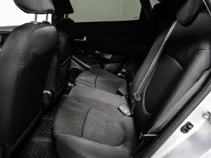 Kia  12