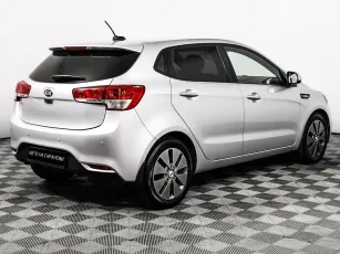 Kia  5