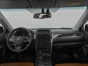 Toyota  8