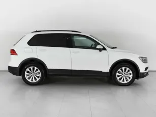 Volkswagen  4