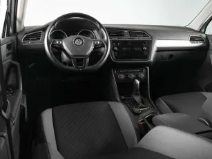 Volkswagen  6