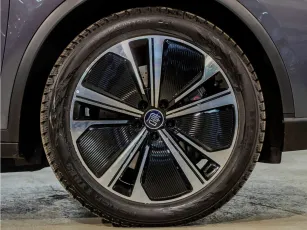 BYD  3