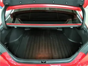 Toyota  9