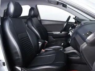 Kia  7