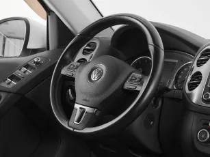 Volkswagen  10