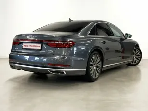 Audi  4