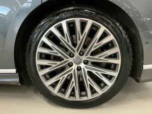 Audi  7