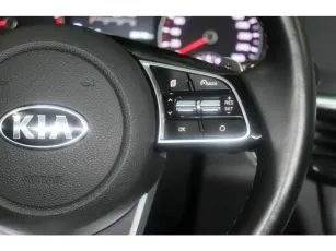 Kia  8