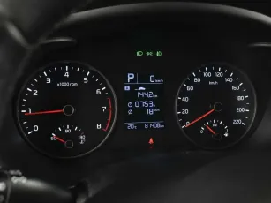 Kia  10