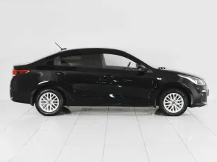 Kia  4