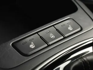Kia  9