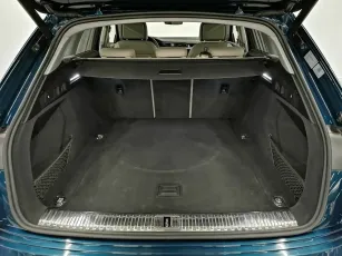 Audi  6