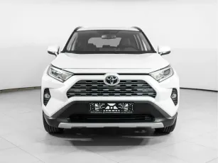 Toyota  2