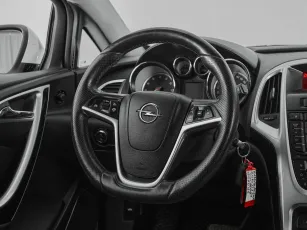 Opel  10