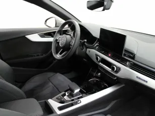Audi  10