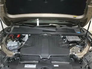Volkswagen  8