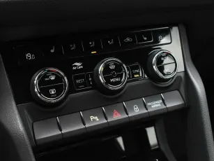 Skoda  9
