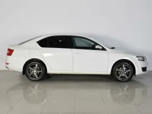 Skoda  4