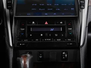 Toyota  19