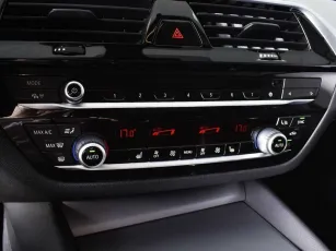 BMW  12