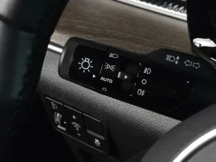 Kia  10