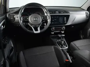 Kia  6
