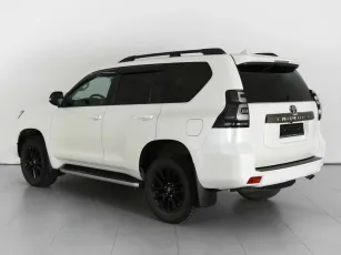 Toyota  2