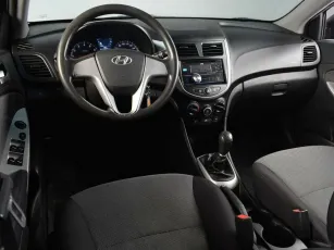 Hyundai  6