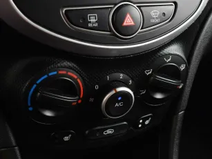 Hyundai  8