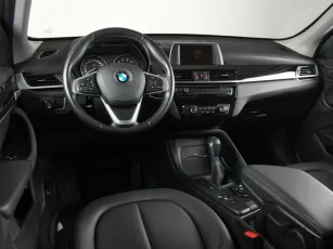 BMW  6