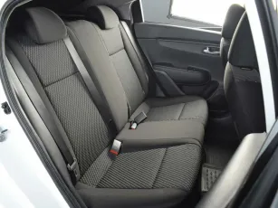 Kia  9
