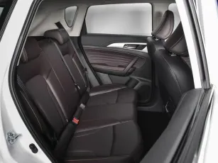 Changan  8