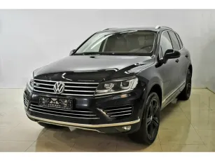 Volkswagen  1