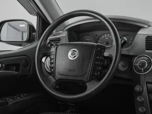SsangYong  10