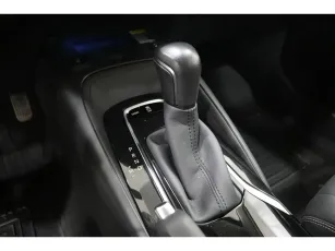 Toyota  9
